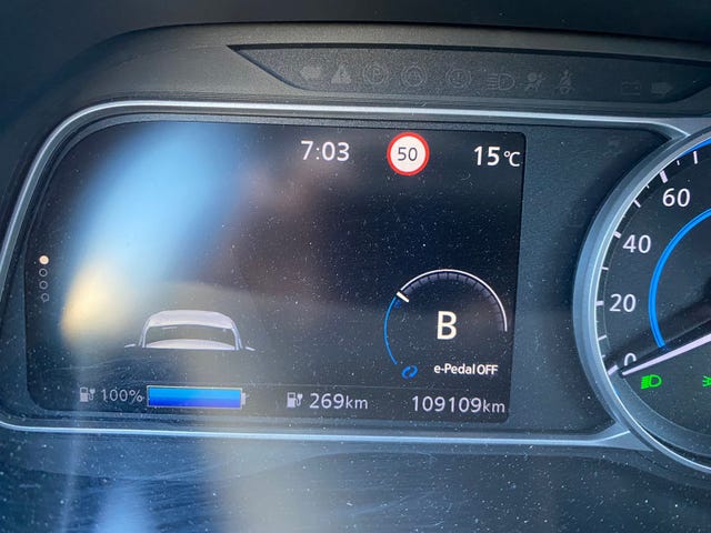 2018 NISSAN LEAF - 15