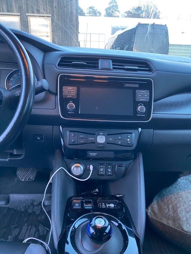 2018 NISSAN LEAF - 10
