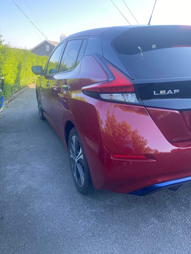 SJNFAAZE1U0025981 2018 NISSAN LEAF-3