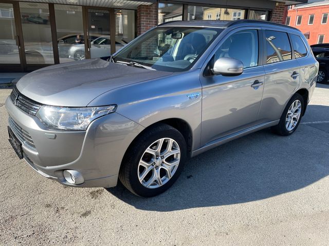 2014 MITSUBISHI OUTLANDER - 2