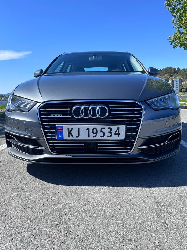 2016 AUDI A3 - 1