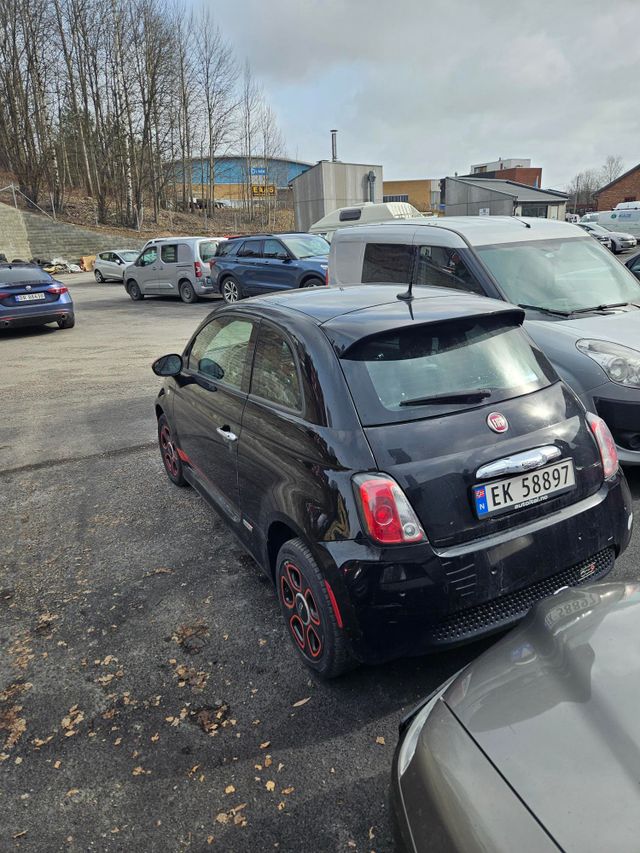 2014 FIAT 500 - 17