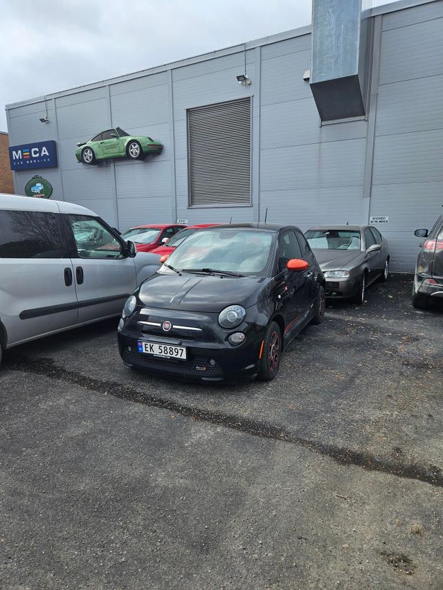 2014 FIAT 500 - 15