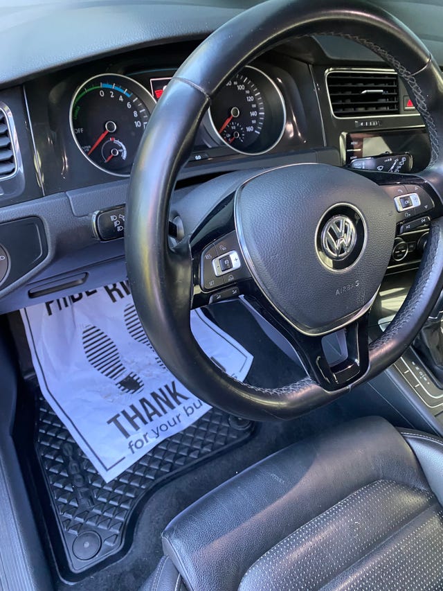 2018 VOLKSWAGEN GOLF - 12