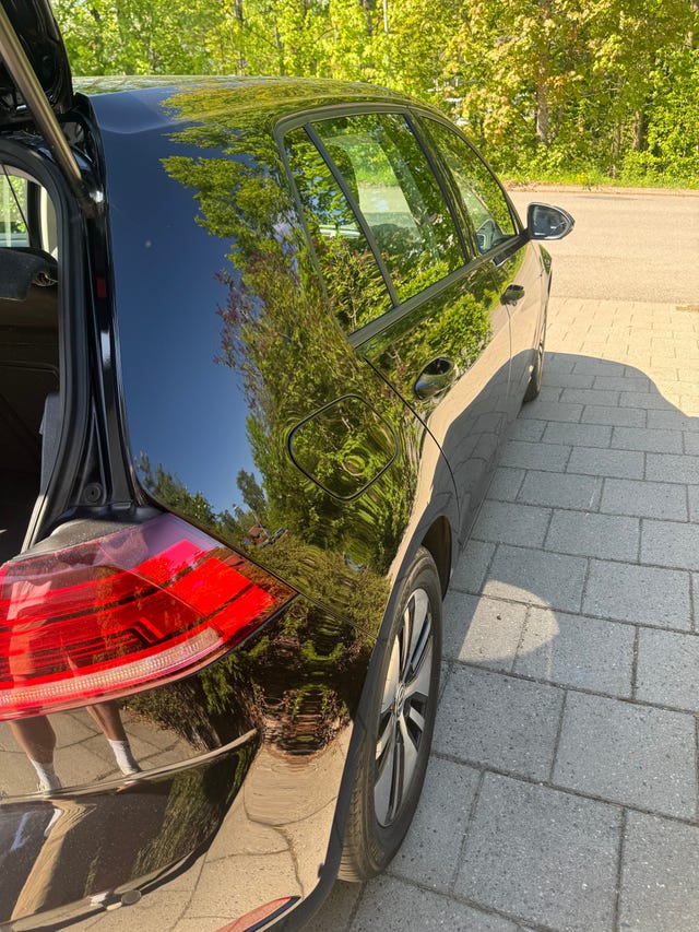 2018 VOLKSWAGEN GOLF - 9