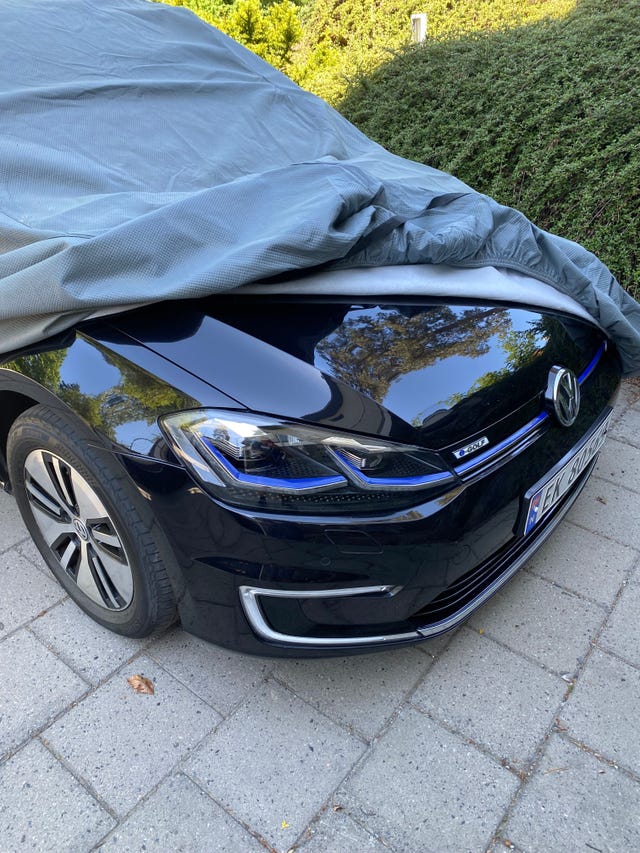 WVWZZZAUZJW910339 2018 VOLKSWAGEN GOLF-1