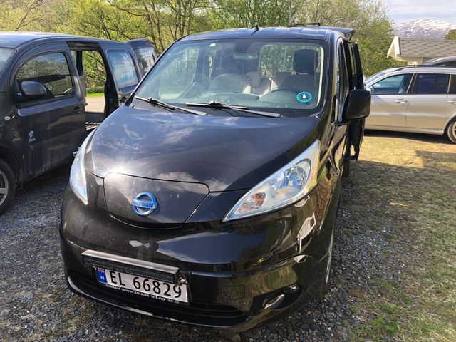 VSKTAAME0U0507513 2015 NISSAN E-NV200-1