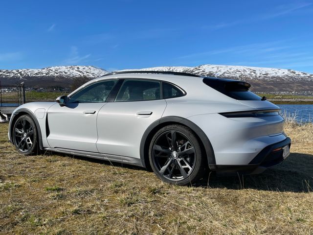 2021 PORSCHE TAYCAN CROSS TURISMO - 7