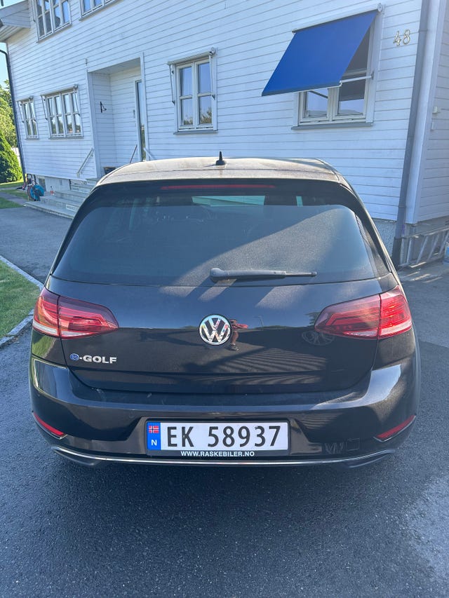 2018 VOLKSWAGEN GOLF - 9