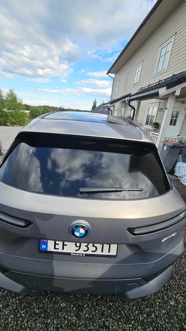 2023 BMW IX40 - 3