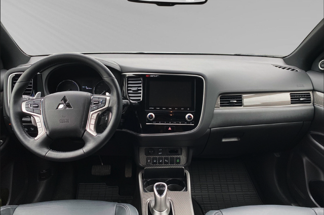 2020 MITSUBISHI OUTLANDER - 12