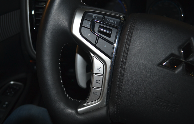 2020 MITSUBISHI OUTLANDER - 15