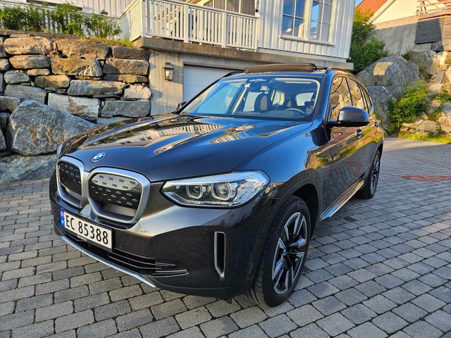 2021 BMW IX3 - 5