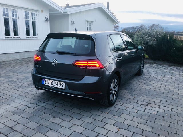 2019 VOLKSWAGEN GOLF - 9