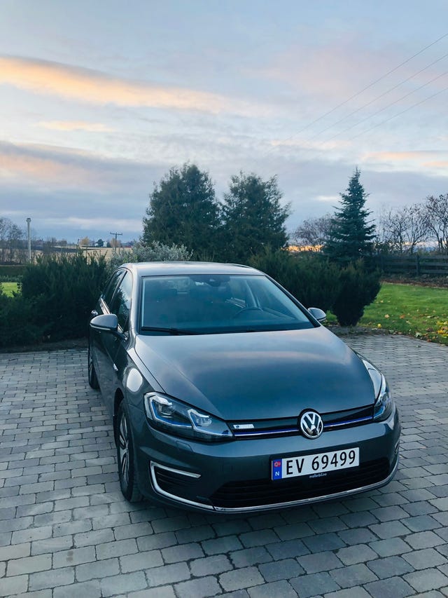 WVWZZZAUZKW916261 2019 VOLKSWAGEN GOLF-1