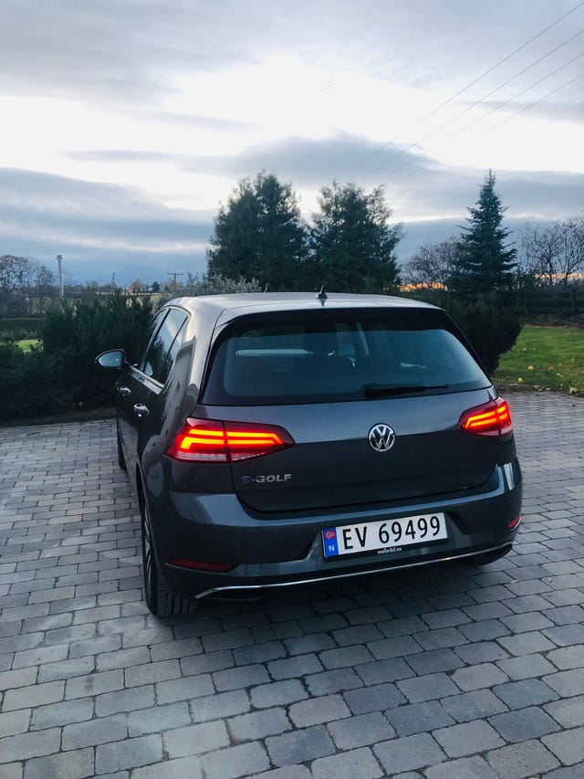 2019 VOLKSWAGEN GOLF - 10