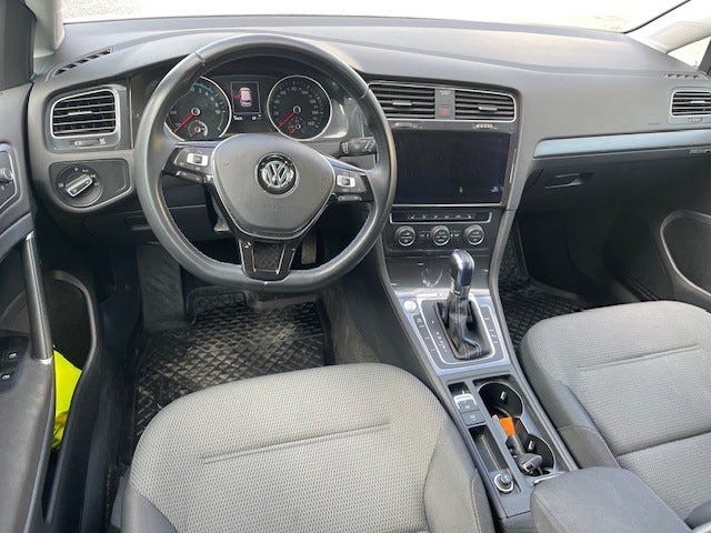 2019 VOLKSWAGEN GOLF - 8