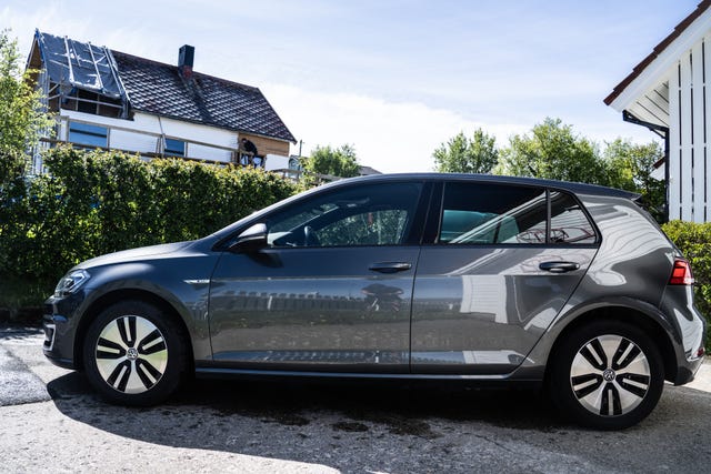 WVWZZZAUZJ8904625 2018 VOLKSWAGEN GOLF-3