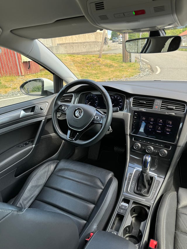 2018 VOLKSWAGEN GOLF - 13
