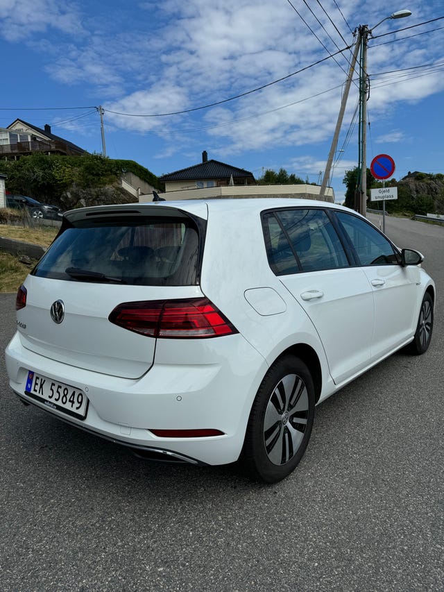 2018 VOLKSWAGEN GOLF - 8