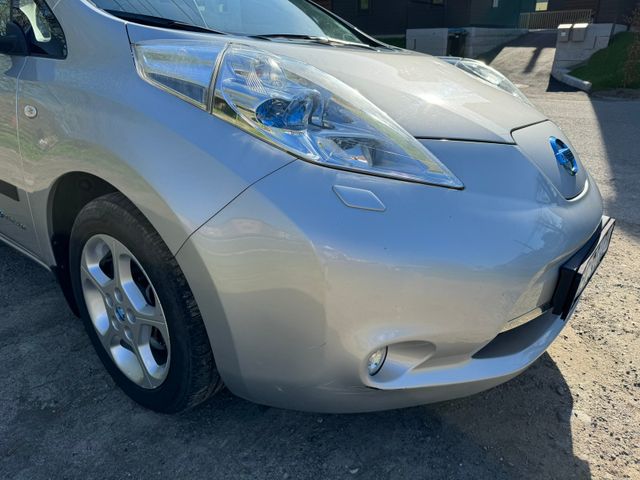 2012 NISSAN LEAF - 10