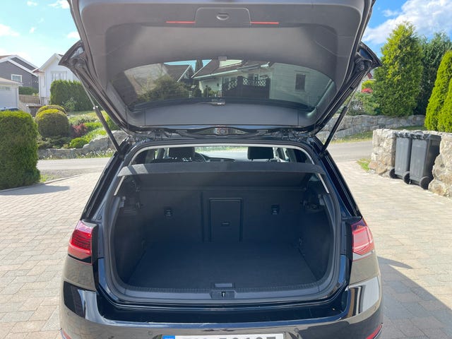 2019 VOLKSWAGEN GOLF - 11