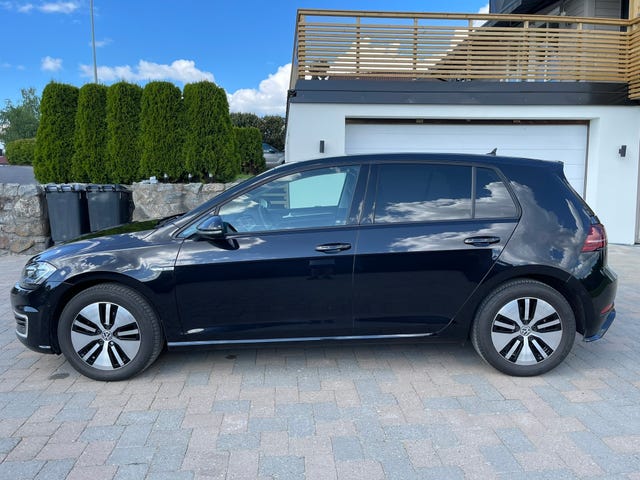 WVWZZZAUZK8909566 2019 VOLKSWAGEN GOLF-2