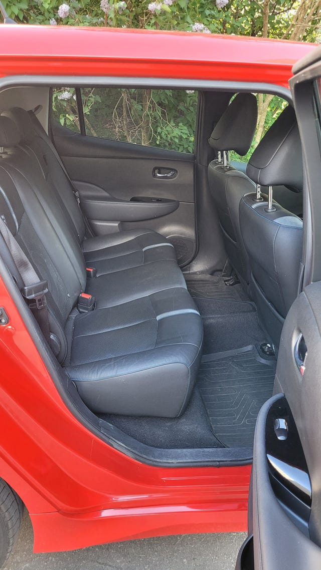 SJNFAAZE1U0030492 2018 NISSAN LEAF-5