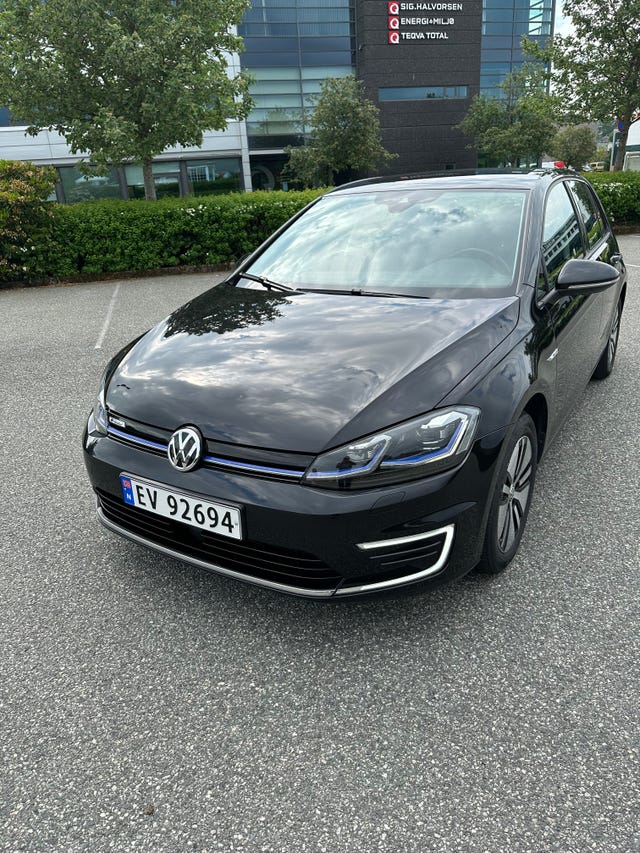 2019 VOLKSWAGEN GOLF - 12