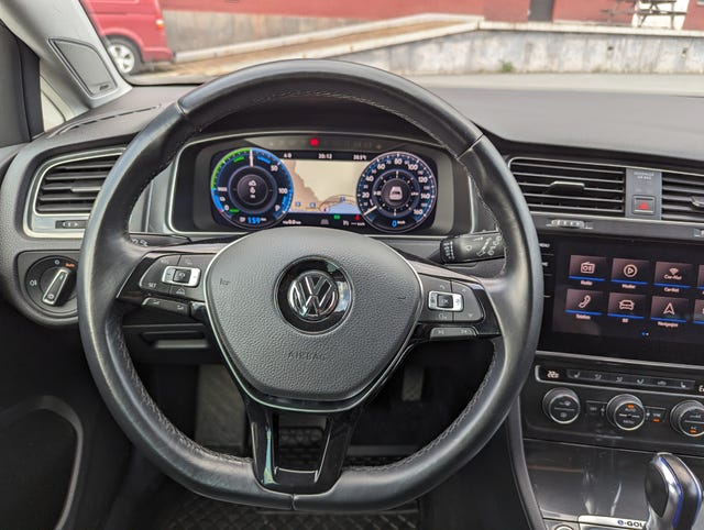 2018 VOLKSWAGEN GOLF - 7