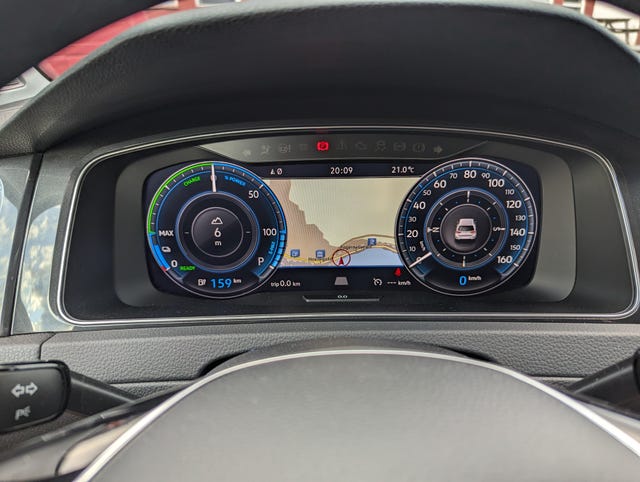 2018 VOLKSWAGEN GOLF - 8
