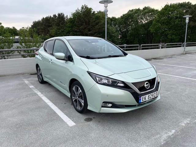 2018 NISSAN LEAF - 8