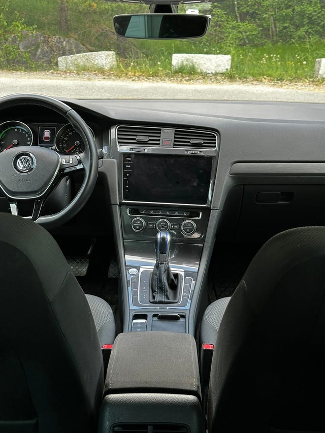 2019 VOLKSWAGEN GOLF - 15