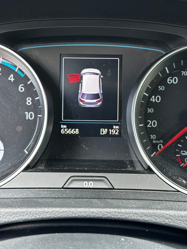 2019 VOLKSWAGEN GOLF - 8