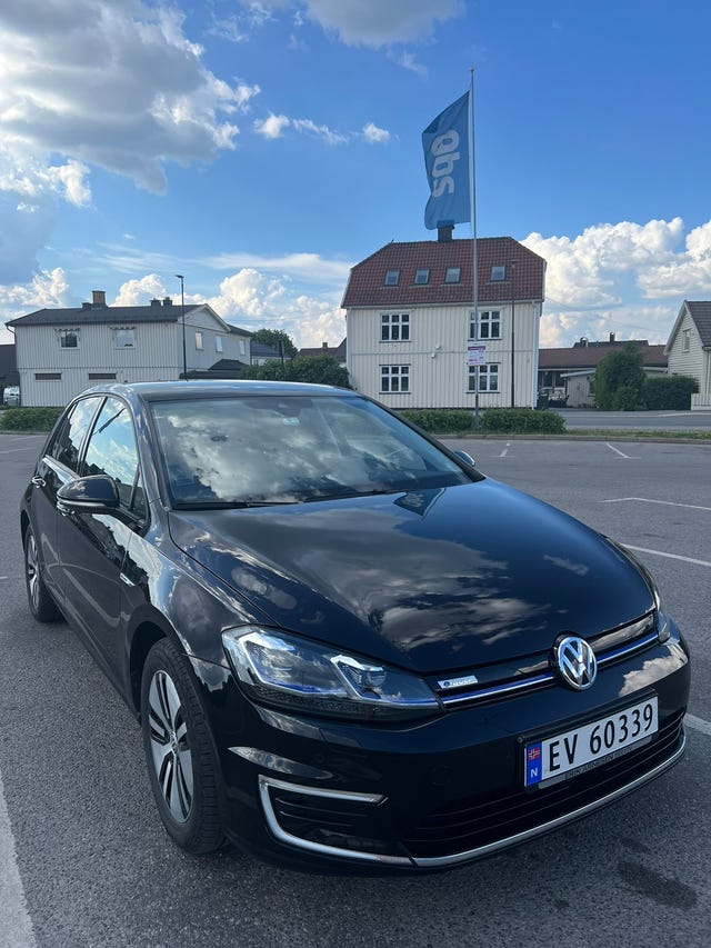 WVWZZZAUZK8909986 2019 VOLKSWAGEN GOLF-1