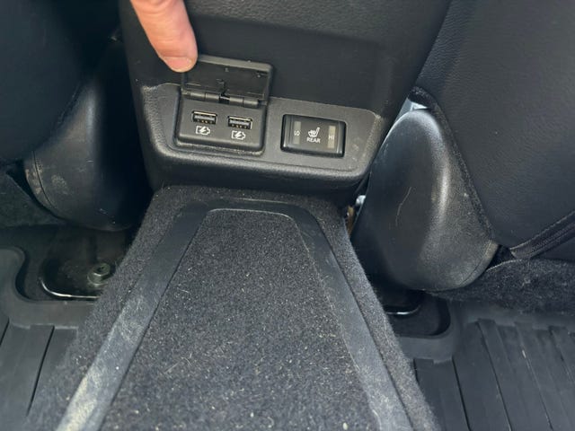 2021 NISSAN LEAF - 12
