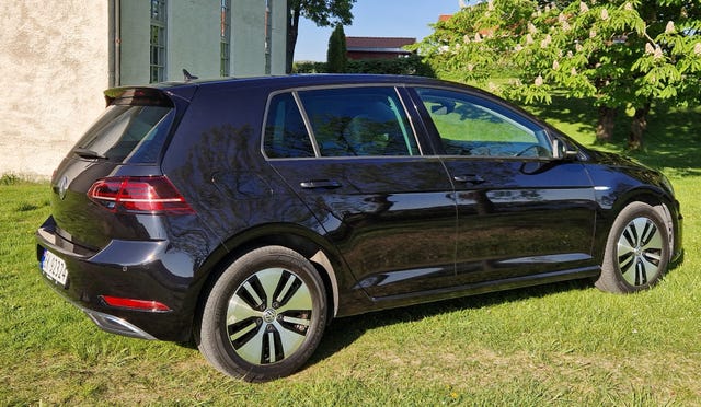 2018 VOLKSWAGEN GOLF - 10