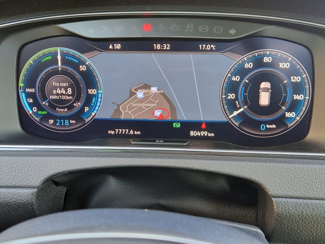 2018 VOLKSWAGEN GOLF - 8