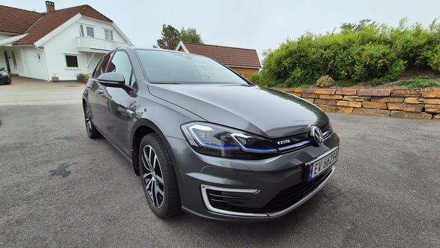 2019 VOLKSWAGEN GOLF - 10