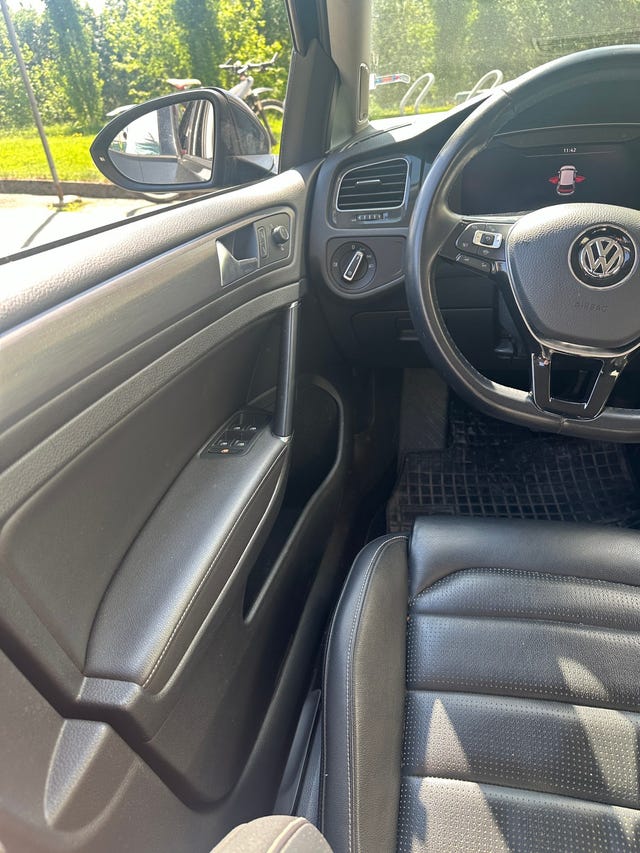 2019 VOLKSWAGEN GOLF - 7