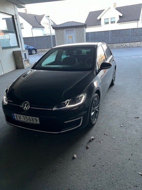 WVWZZZAUZK8901145 2019 VOLKSWAGEN GOLF-1