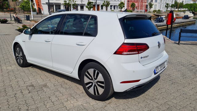WVWZZZAUZKW905242 2019 VOLKSWAGEN GOLF-1