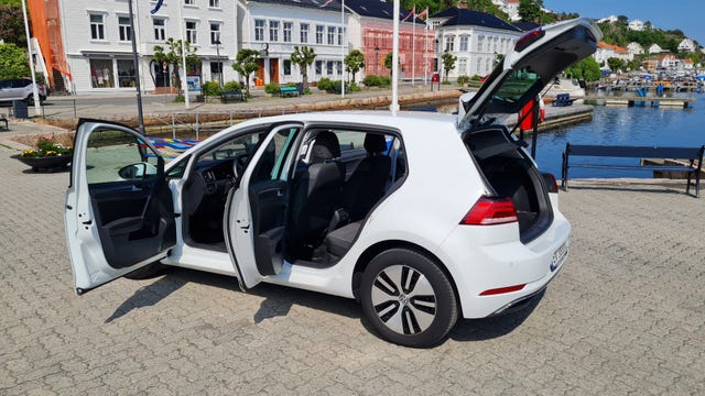 2019 VOLKSWAGEN GOLF - 8