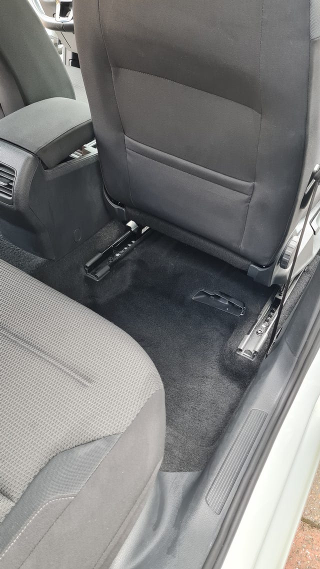 2019 VOLKSWAGEN GOLF - 23