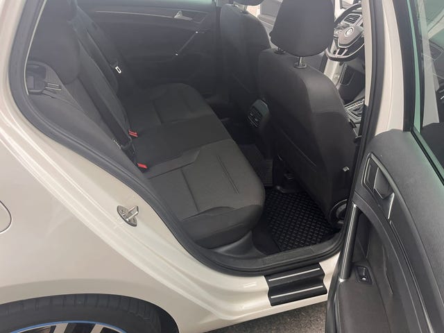 2018 VOLKSWAGEN GOLF - 17