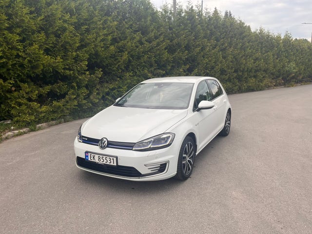 WVWZZZAUZJW911736 2018 VOLKSWAGEN GOLF-5