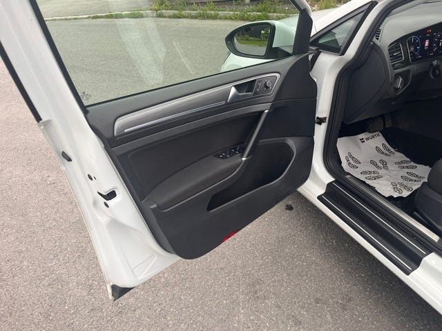 2018 VOLKSWAGEN GOLF - 7