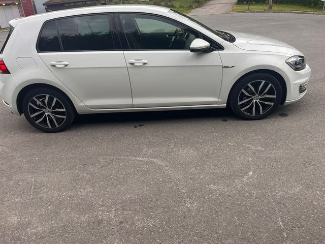 2018 VOLKSWAGEN GOLF - 27