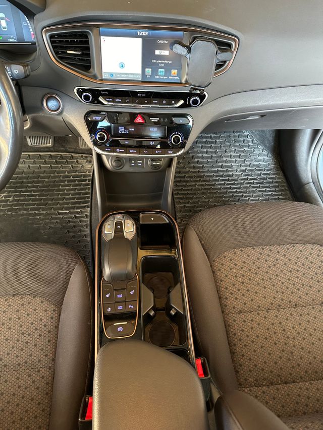 2018 HYUNDAI IONIQ - 12