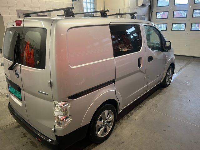 VSKYAAME0U0505222 2016 NISSAN E-NV200-5